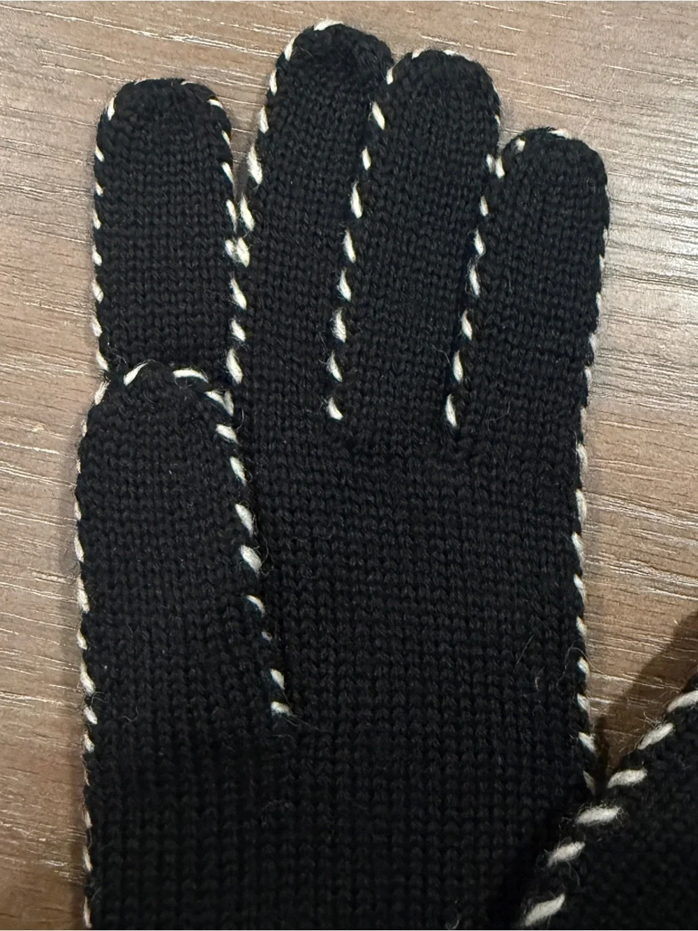 Vintage cottagecore black 100% wool knit gloves w/ red hand embroidered flowers